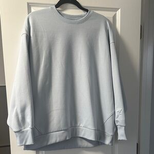 📌3 for $20📌Primark women’s Soft Blue Crewneck Sweater